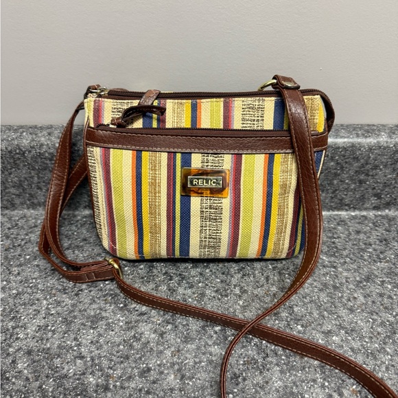 Relic Crossbody Slim Bag Purse Organizer Lightweight Canvas Stripe Adjustable - Picture 1 of 16